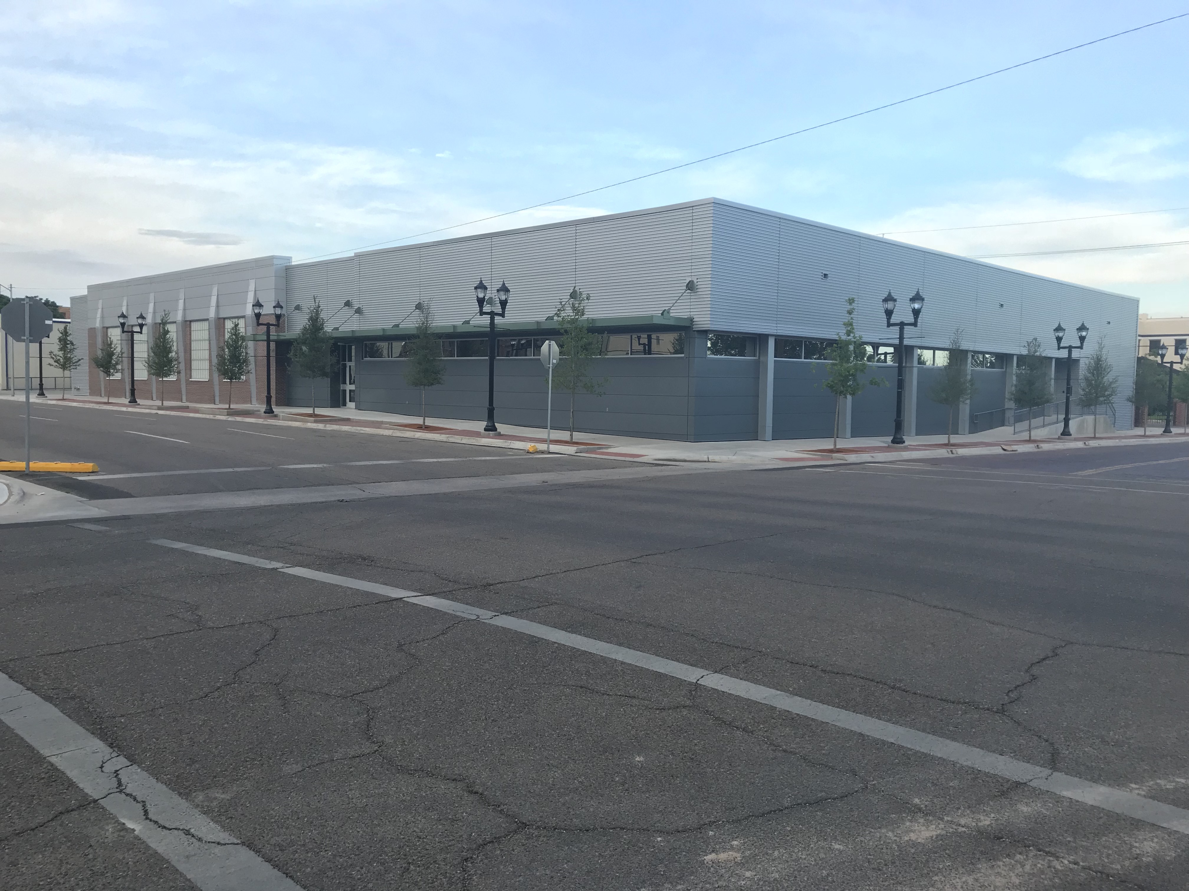 Maxor Mail Facility - Amarillo, TX - Kingspan Insulated Panels